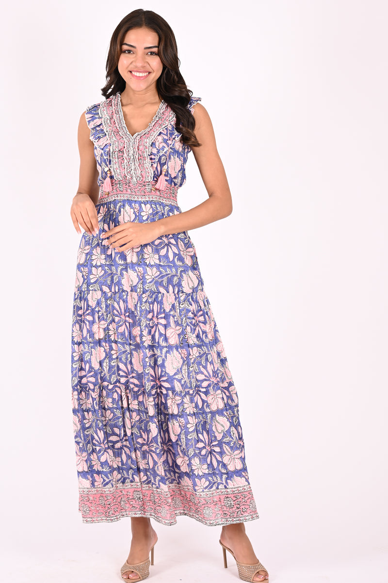 LAURA MAXI