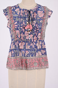 LYRIC TOP