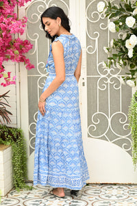 LAURA MAXI