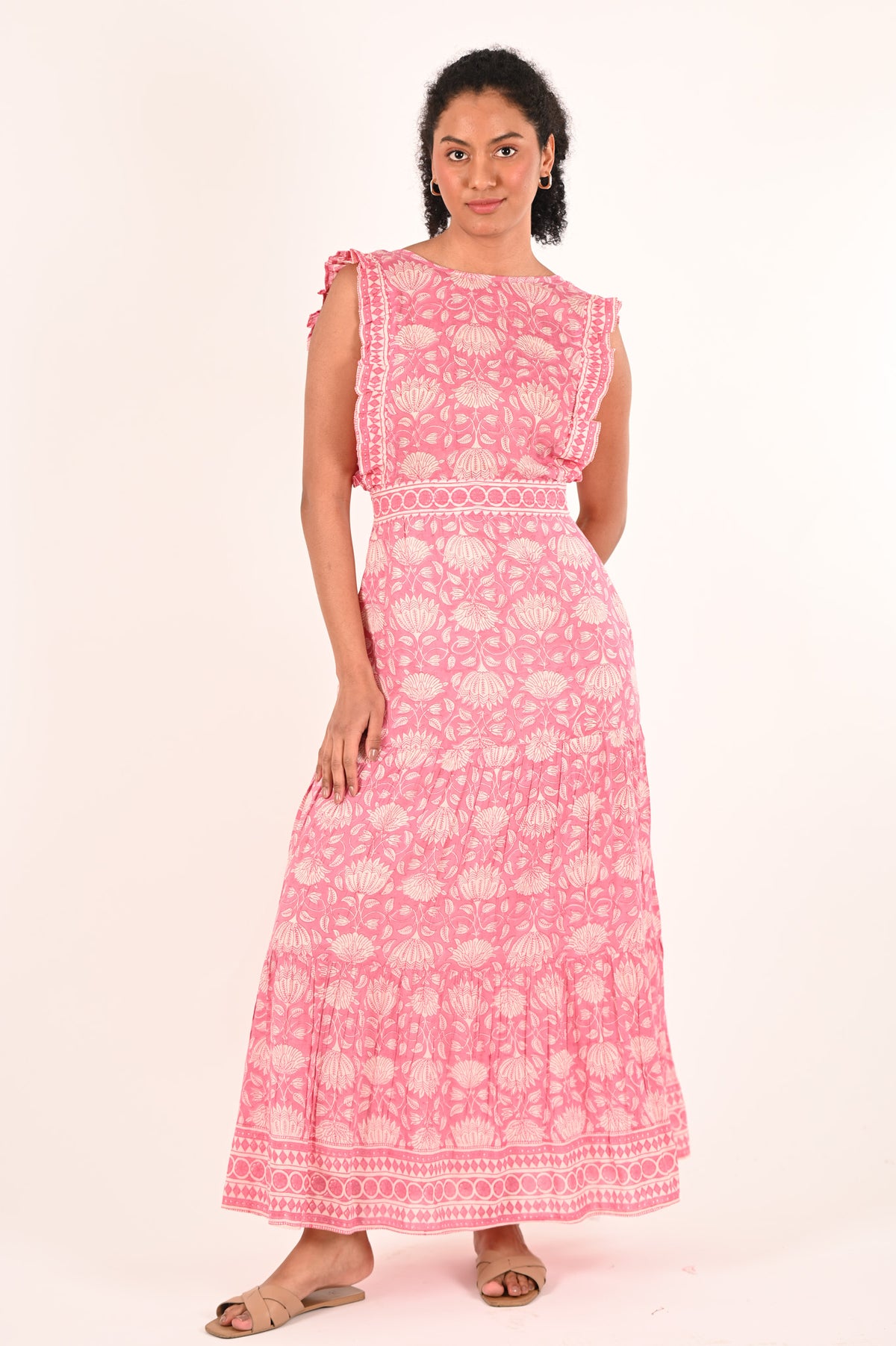 LARISSA MAXI