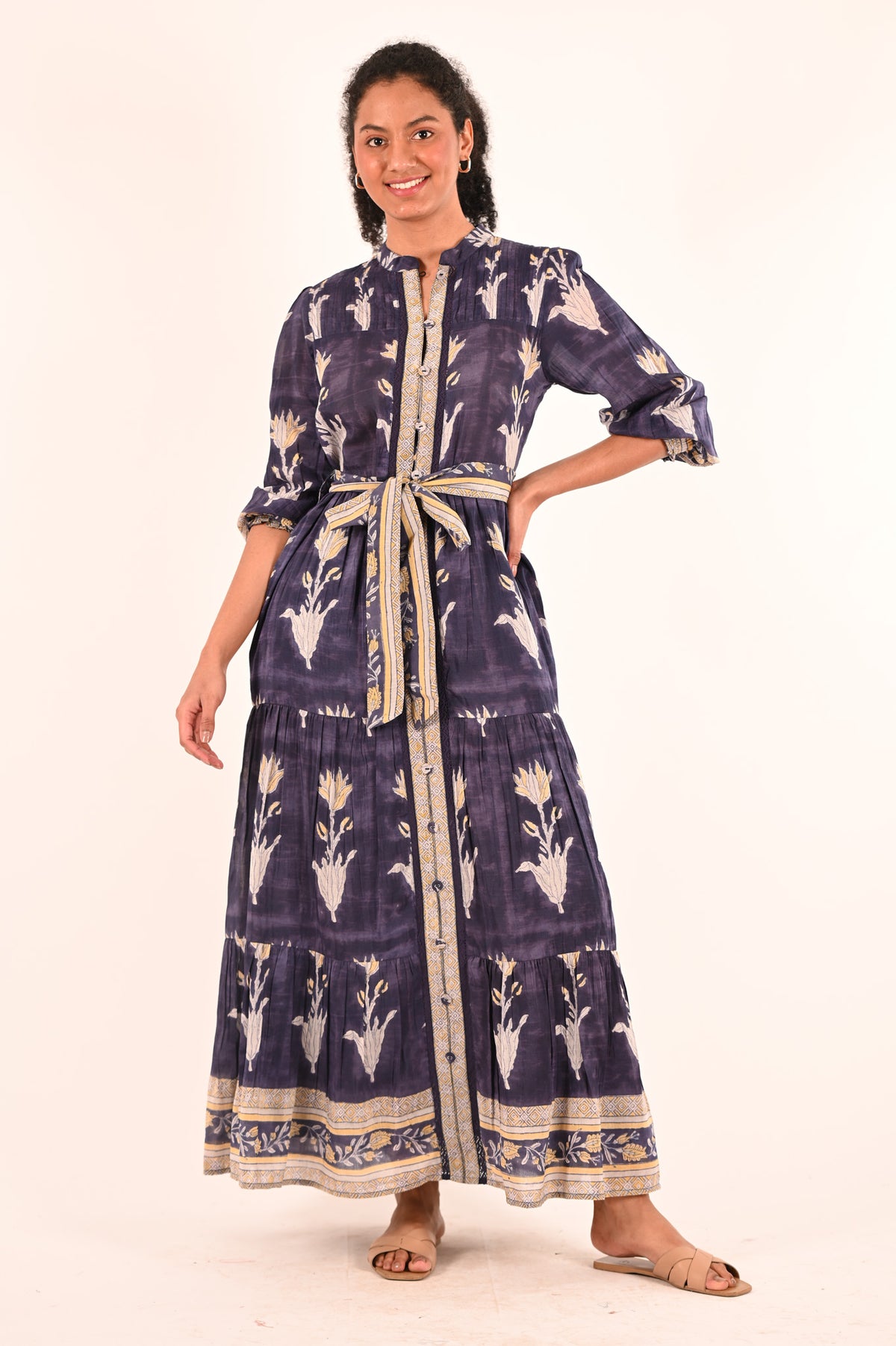 LIA MAXI