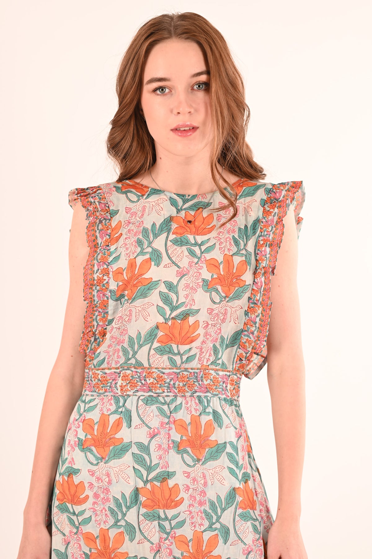 LARISSA MAXI